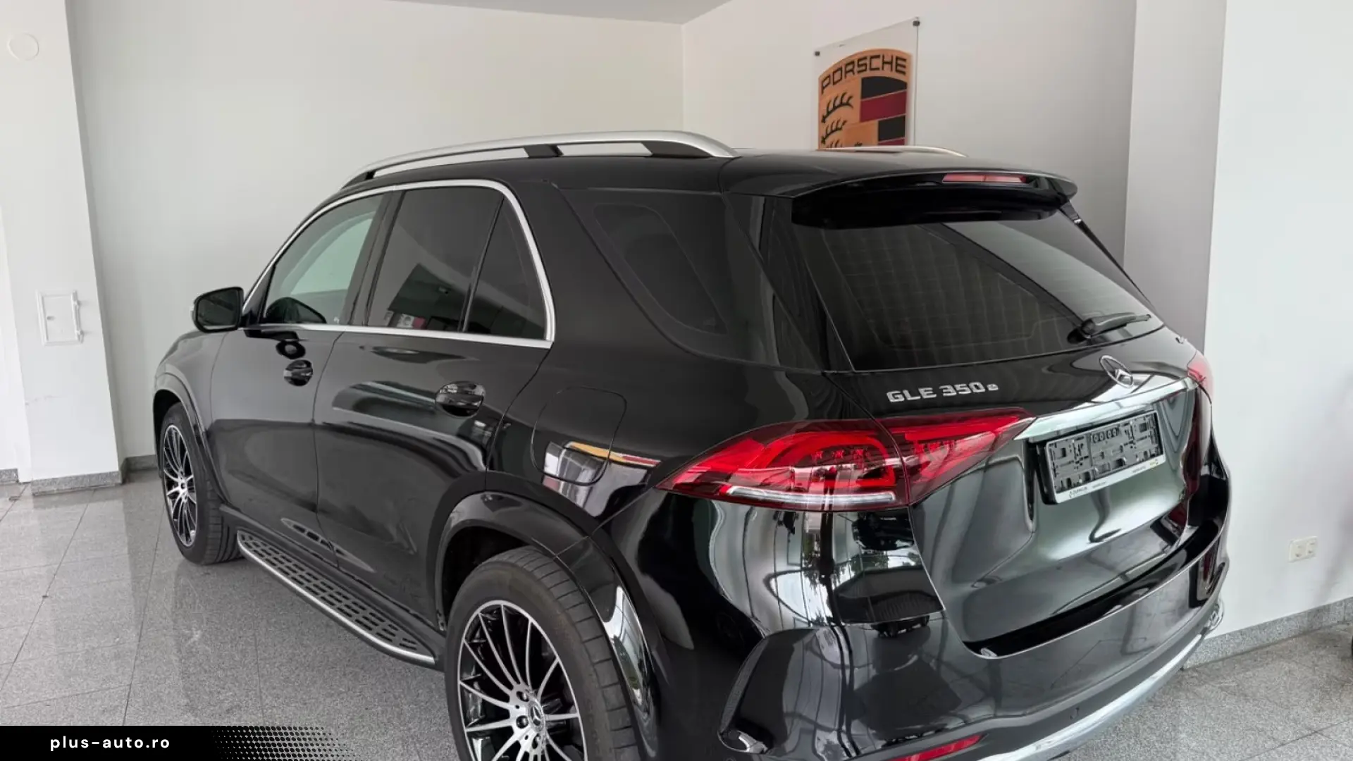 Mercedes-Benz GLE 350e 4M AMG   Finanțare Leasing