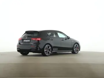 Mercedes-Benz AMG A 35 4MATIC AMG Night Burmester MBUX Pano