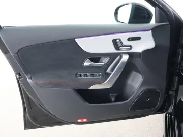 Mercedes-Benz AMG A 35 4MATIC AMG Night Burmester MBUX Pano
