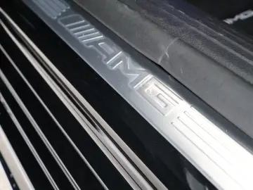 Mercedes-Benz AMG A 35 4MATIC AMG Night Burmester MBUX Pano