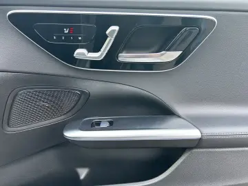 Mercedes-Benz C 200 AMG