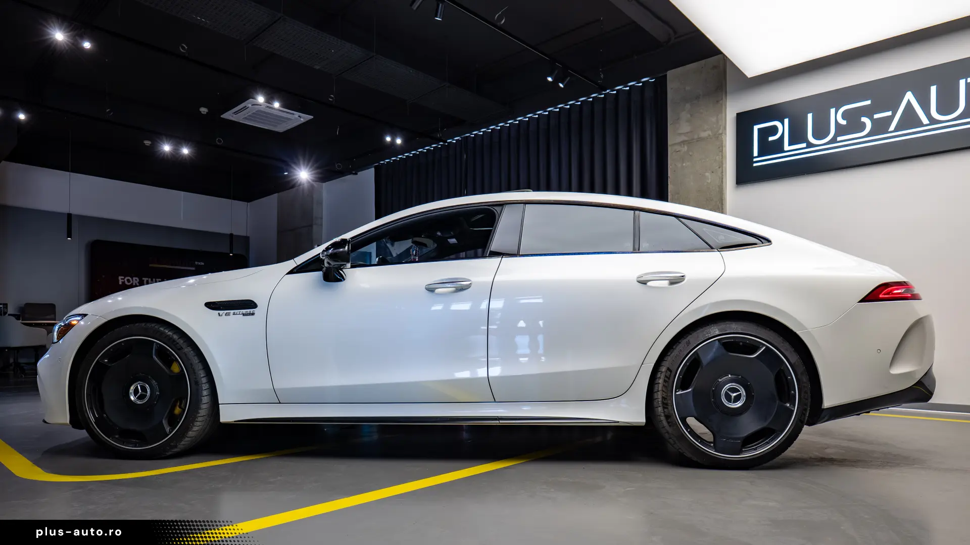 Mercedes Benz GT 63s AMG 4Matic  Burmester 360