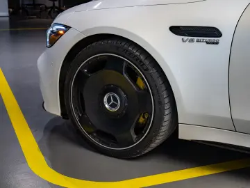 Mercedes Benz GT 63s AMG 4Matic  Burmester 360