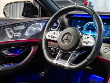 Mercedes Benz GT 63s AMG 4Matic  Burmester 360