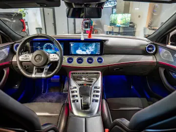 Mercedes Benz GT 63s AMG 4Matic  Burmester 360