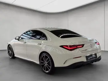 Mercedes-Benz CLA 180 AMG Special Edition Night