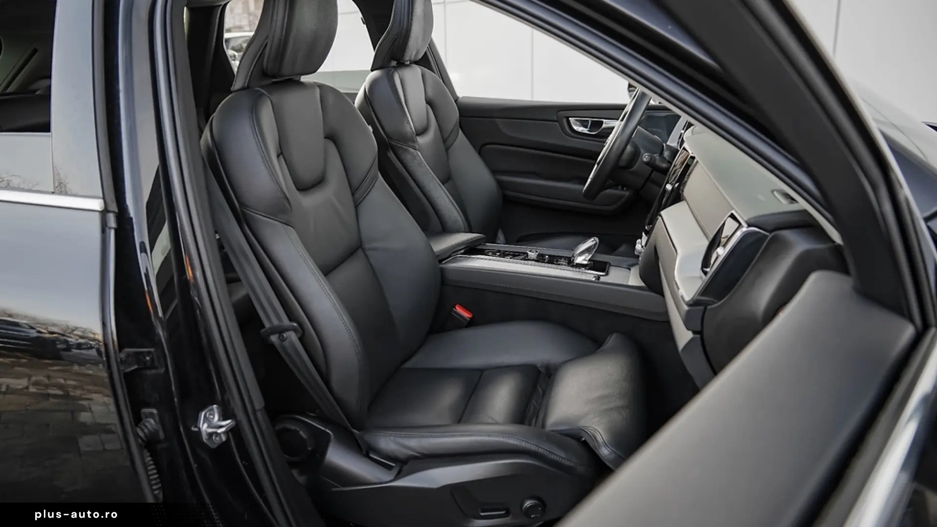 Volvo XC 60 Recharge T8 Twin Engine eAWD Inscription