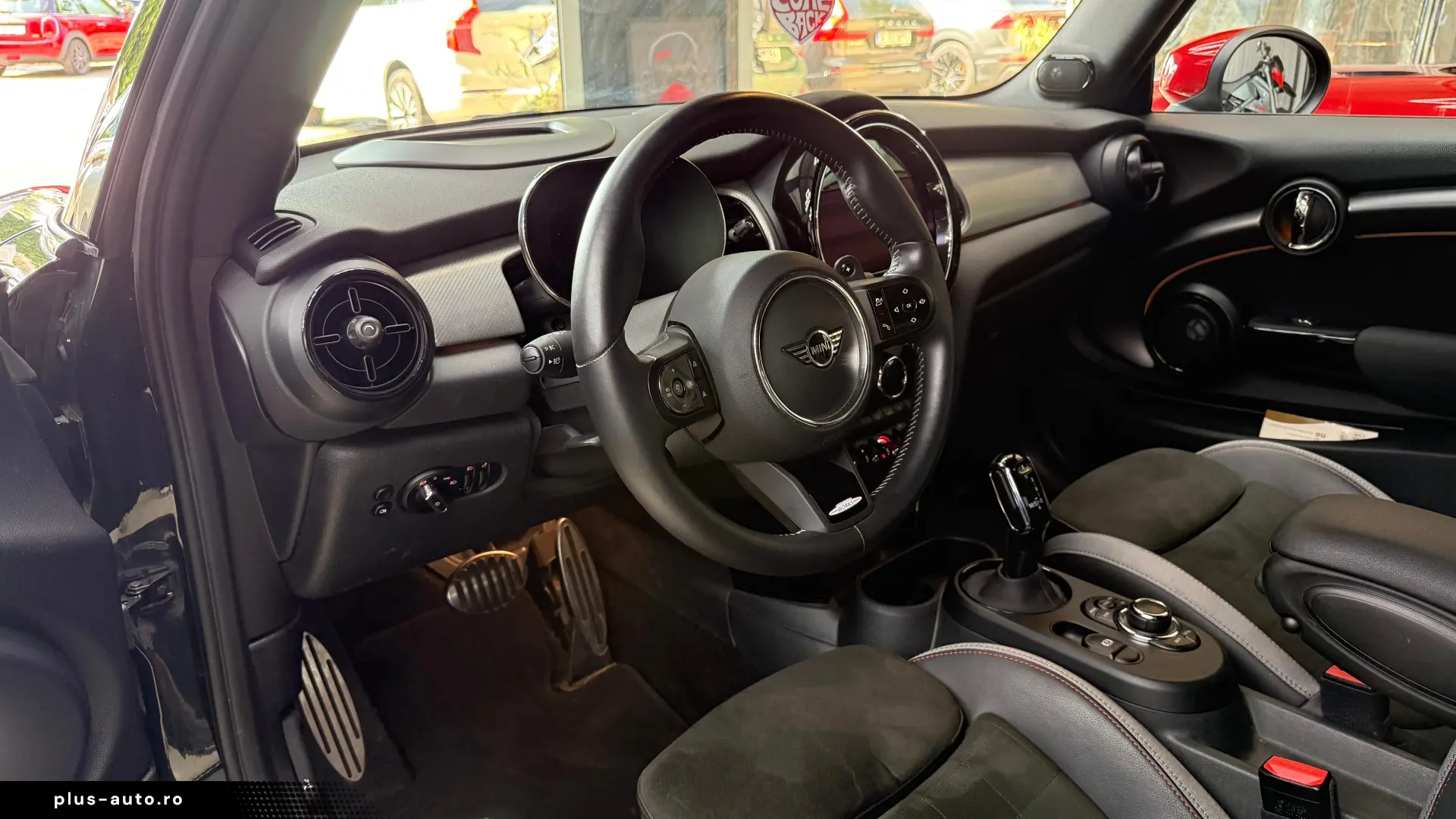 MINI