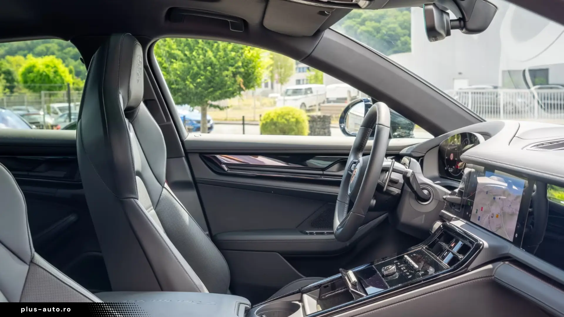 Porsche Panamera 4 Pano Sport Design
