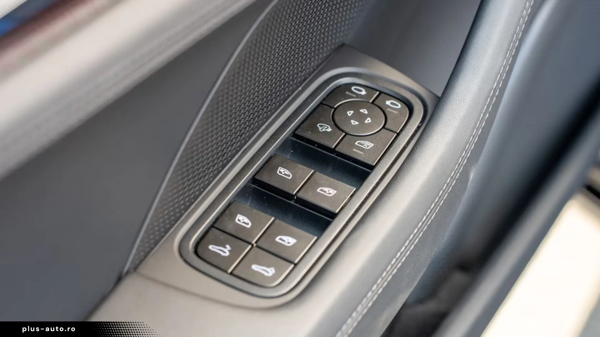 Porsche Panamera 4 Pano Sport Design