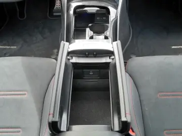MERCEDES-BENZ CLE 53 AMG