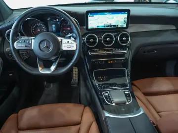MERCEDES-BENZ GLC 300d Coupe 4M AMG