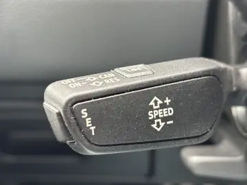 AUDI A6 45 TDI Quattro NAVI CAM LUFT SPURHALTE 19Zoll