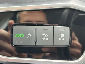 AUDI A6 45 TDI Quattro NAVI CAM LUFT SPURHALTE 19Zoll