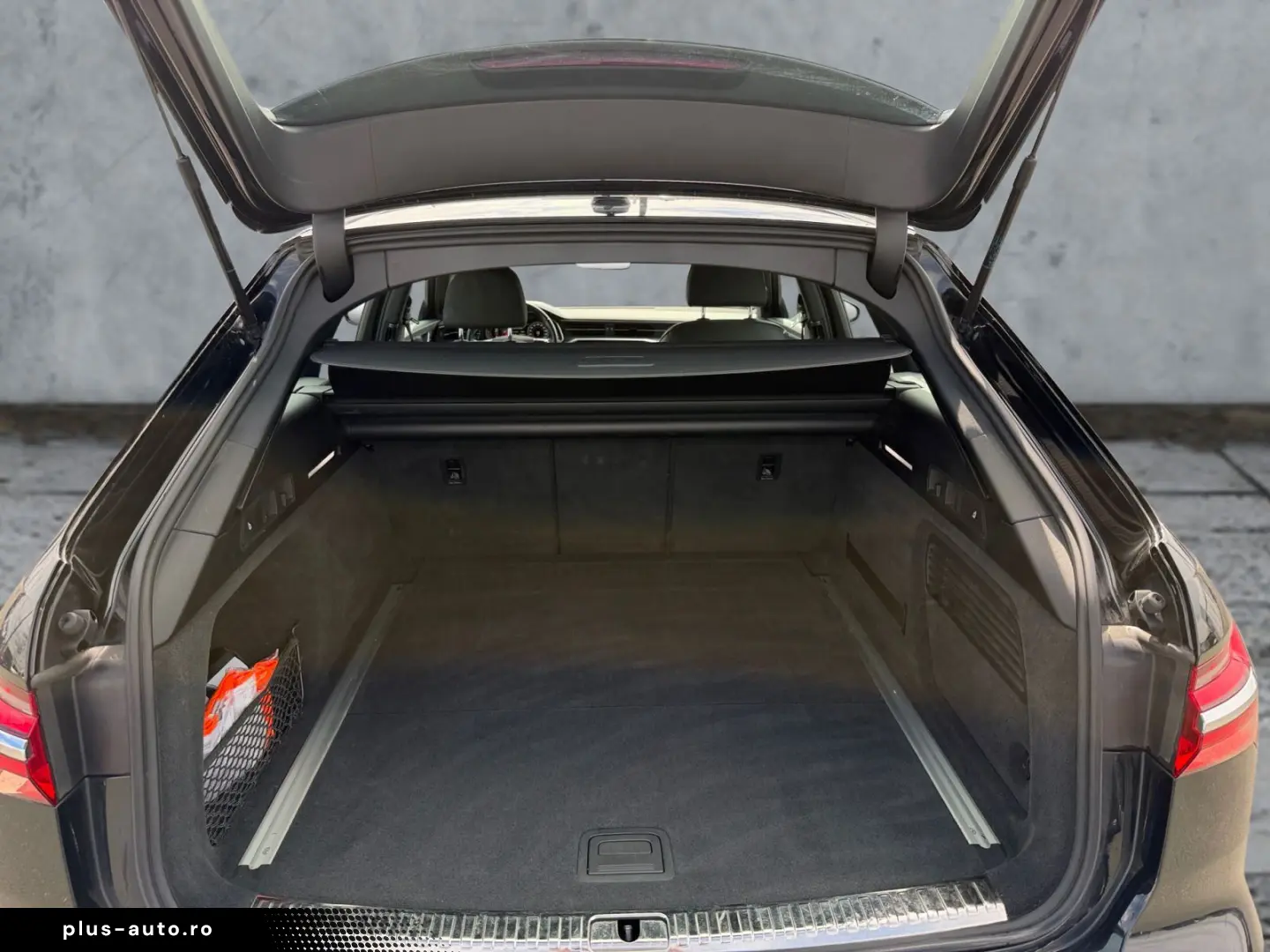 AUDI A6 Avant 45 TDI S-TR QU DESIGN LED NAVI ACC SHZ