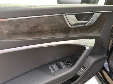 AUDI A6 Avant 45 TDI S-TR QU DESIGN LED NAVI ACC SHZ