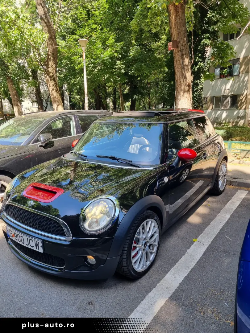 MINI John Cooper Works Coupé