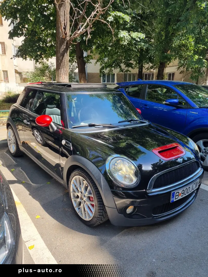 MINI John Cooper Works Coupé