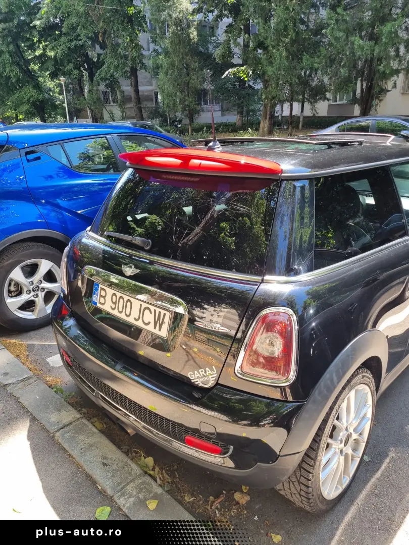 MINI John Cooper Works Coupé