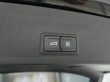 AUDI A6 Avant 45 TDI qu. sport Virtual Leder Kamera
