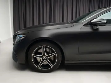 Mercedes Benz E400 4matic COUPE