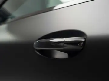 Mercedes Benz E400 4matic COUPE