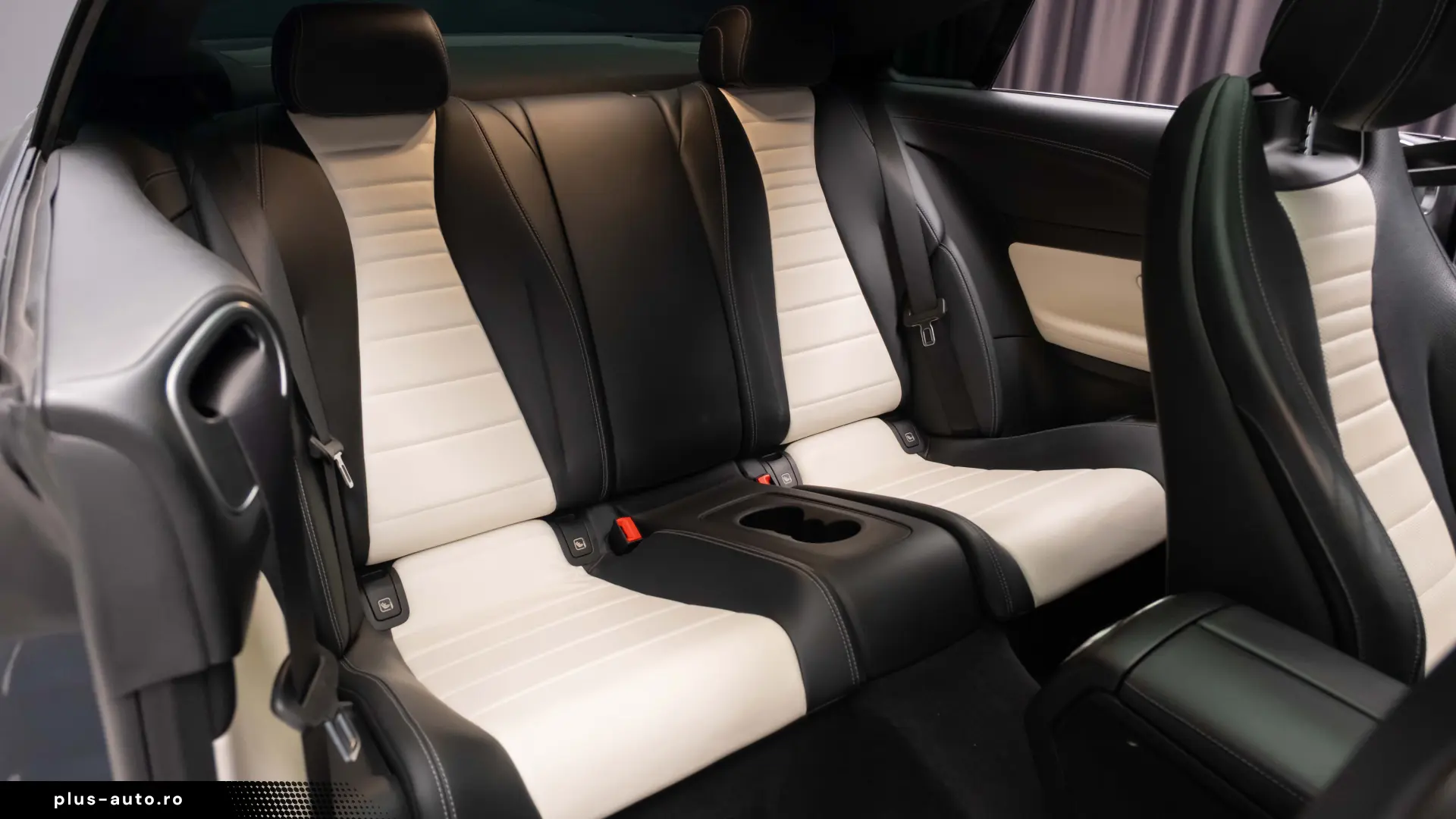 Mercedes Benz E400 4matic COUPE