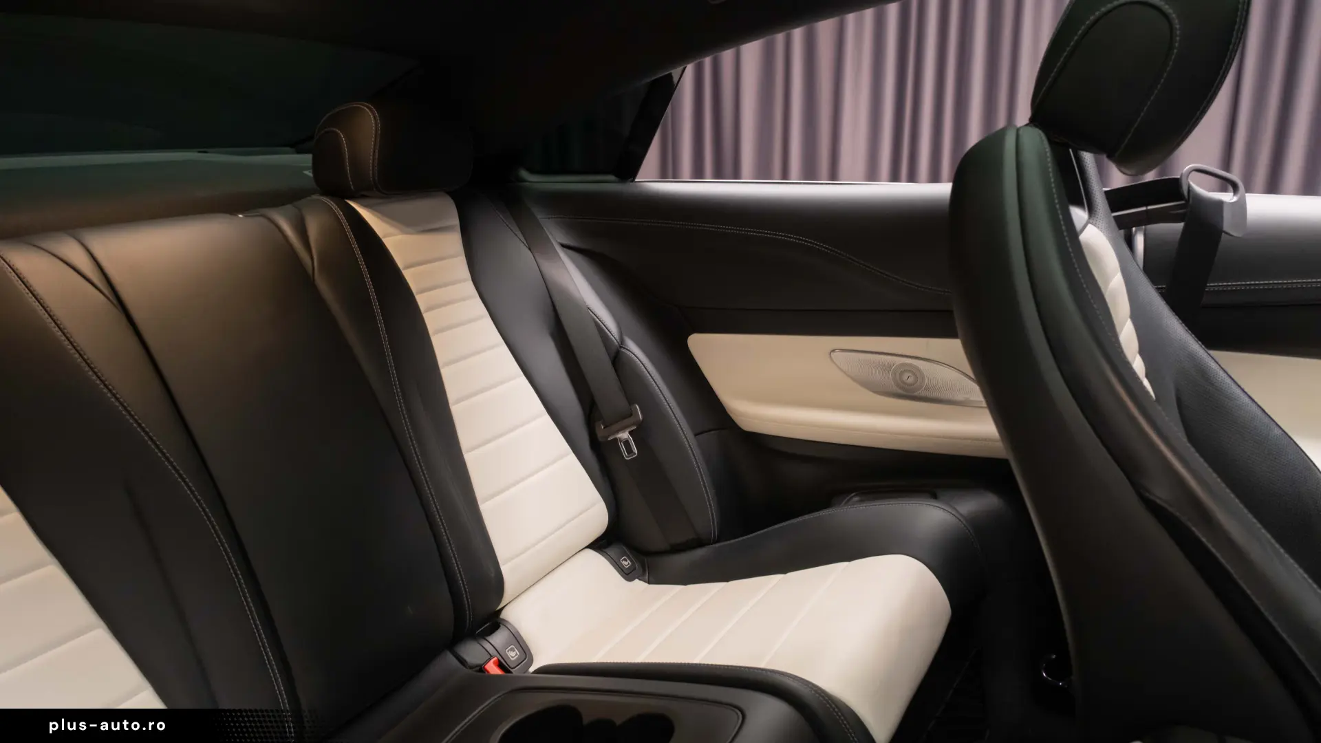 Mercedes Benz E400 4matic COUPE