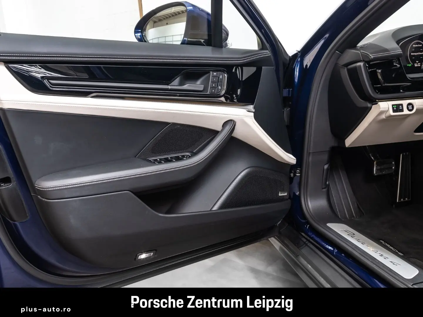 PORSCHE Panamera 4 Vollleder InnoDrive Soft BeifDisplay