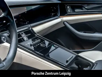 PORSCHE Panamera 4 Vollleder InnoDrive Soft BeifDisplay