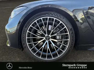 MERCEDES-BENZ 4M  Coupé  Pano AHK Distro 360  Memo NightNavi