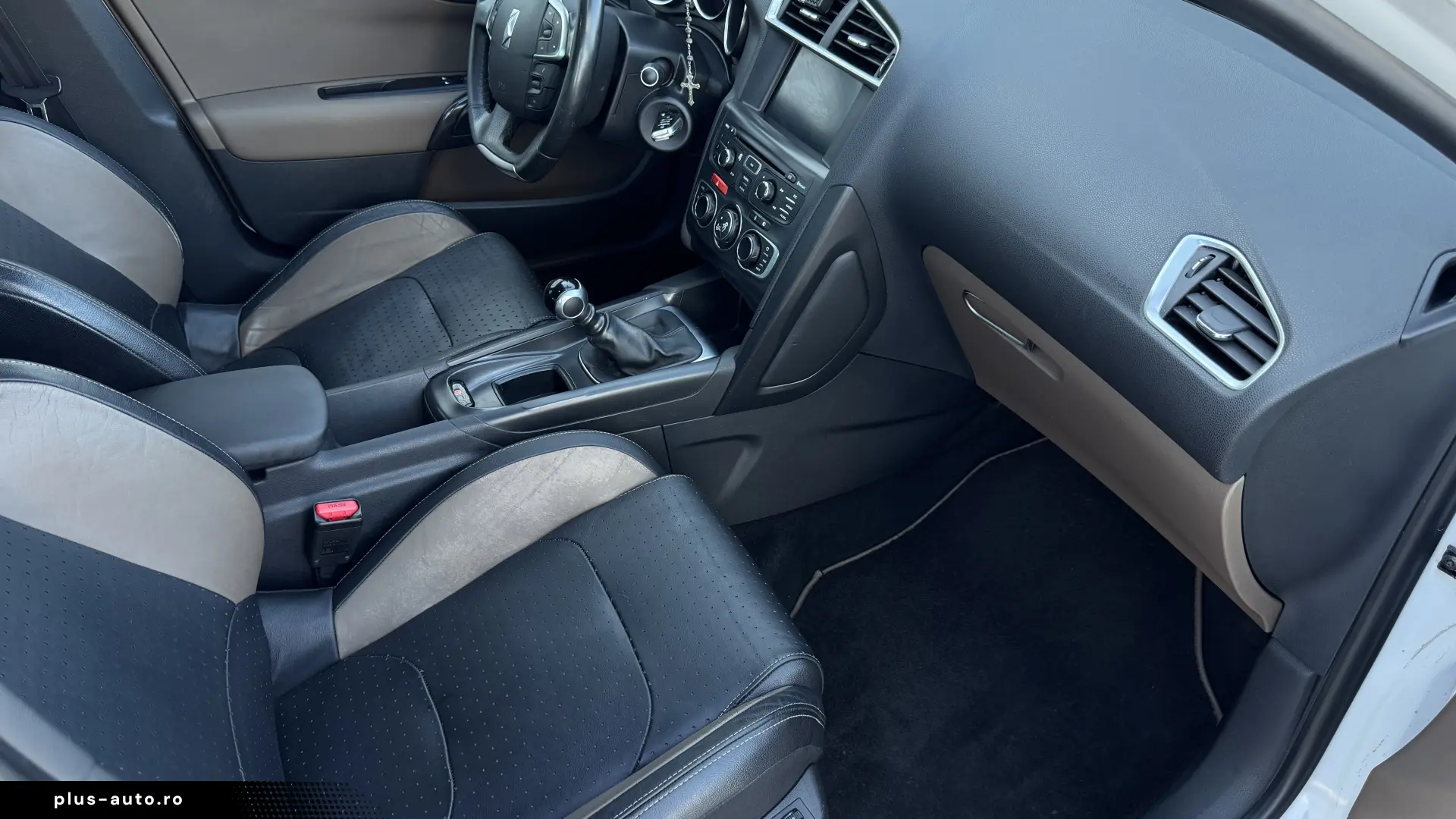 Citroen DS4 2.0 HDi 163 CP 2011