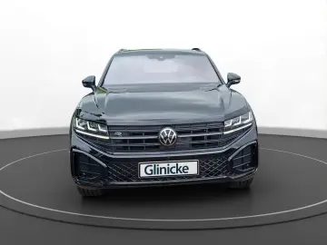 VW Touareg R-Line 3 0 l V6 286 PS   HUD   DYNAUDIO