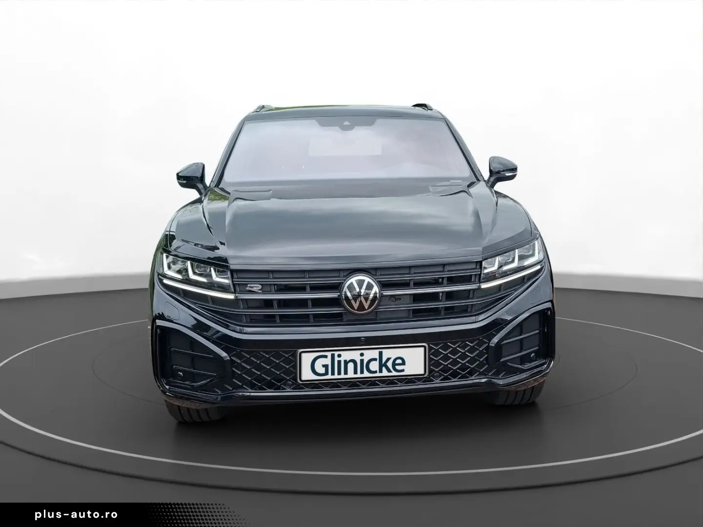 VW Touareg R-Line 3 0 l V6 286 PS   HUD   DYNAUDIO