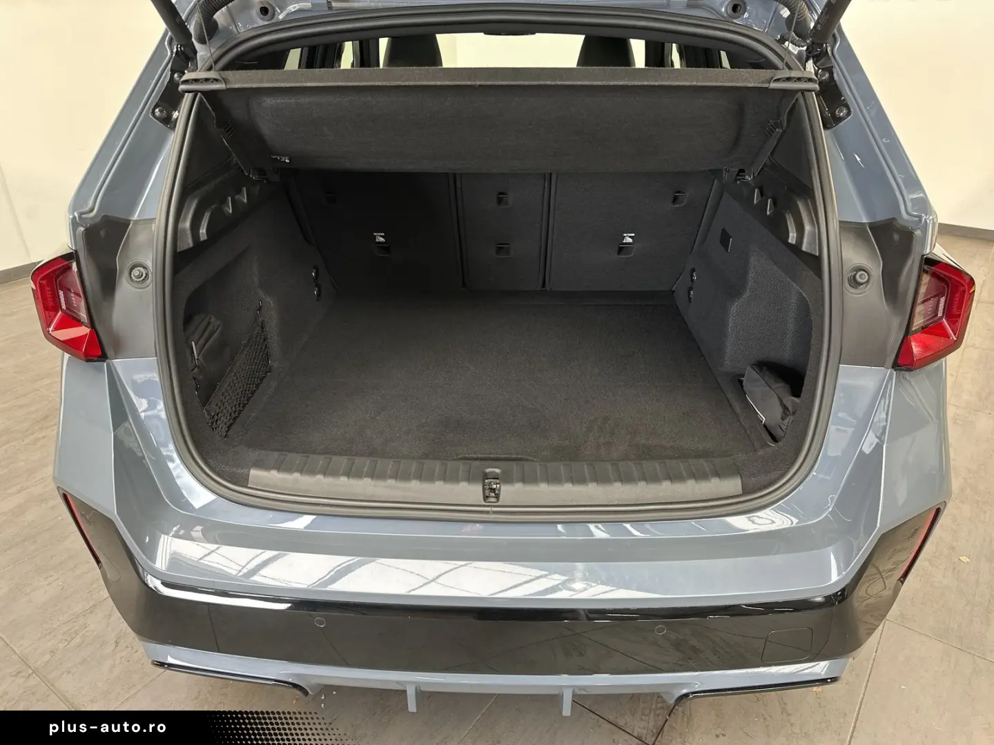 BMW iX1 xDrive30 M-Sport NAV LED ACC KAMERA PANO SHZ