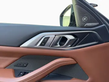 BMW M440d xDr Cabrio AdLED AHK NackenW DAPro H K 360