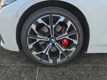 BMW M440i xDrive 1000 € netto Zubehör geschenkt Indi