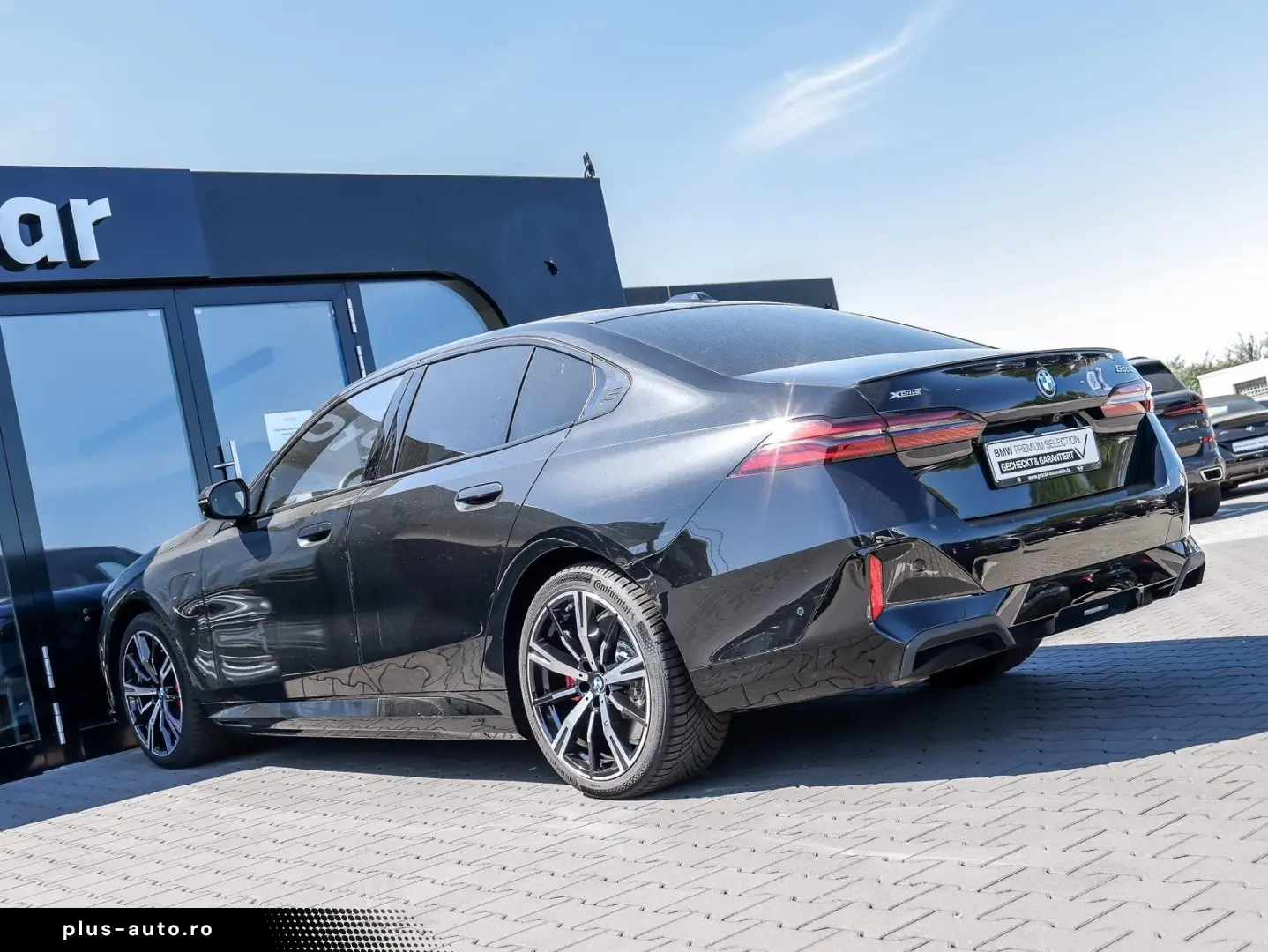 BMW 550e xDrive M Sport HUD PANO ACC AHK 360 KAM LM