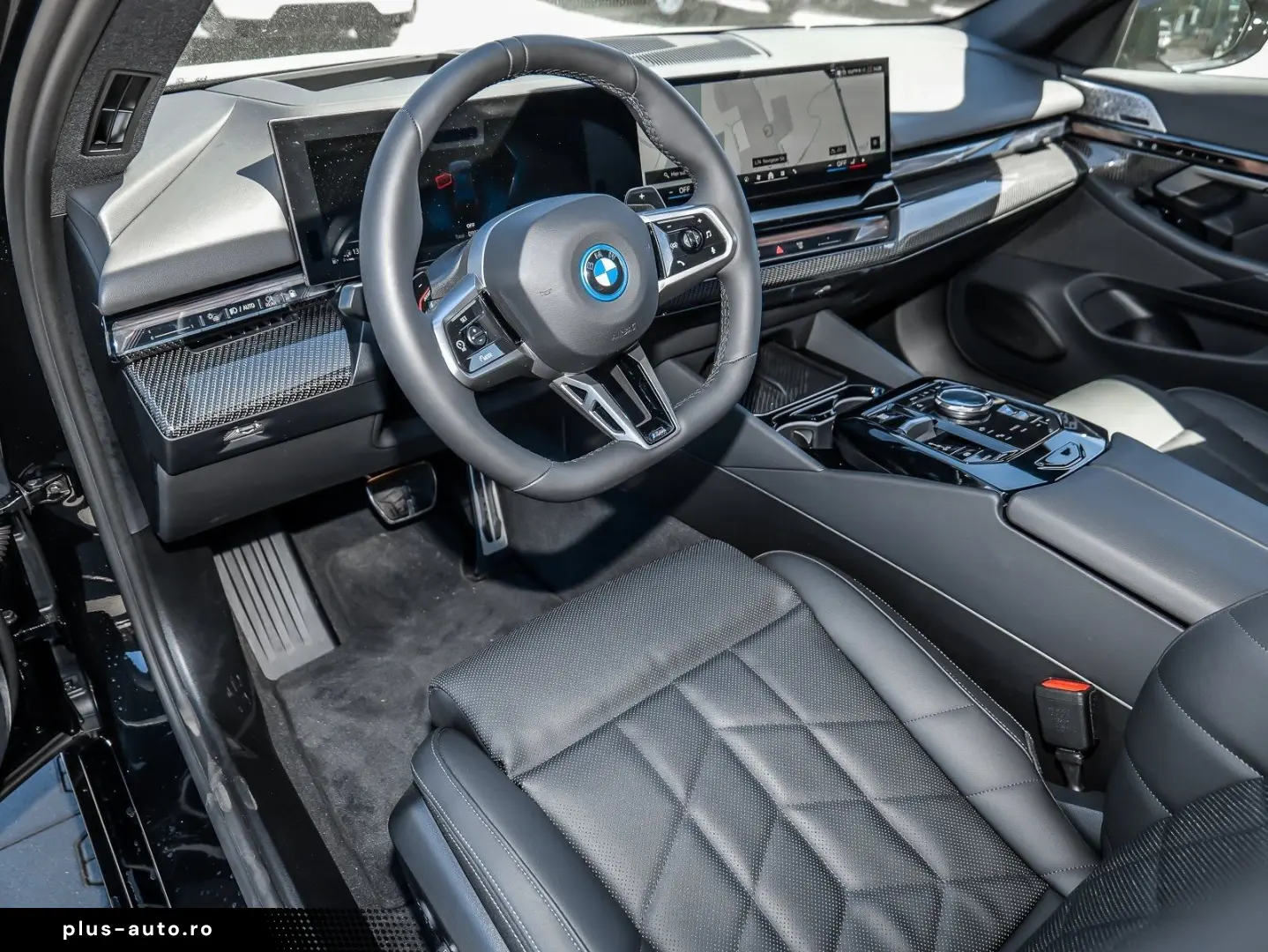 BMW 550e xDrive M Sport HUD PANO ACC AHK 360 KAM LM