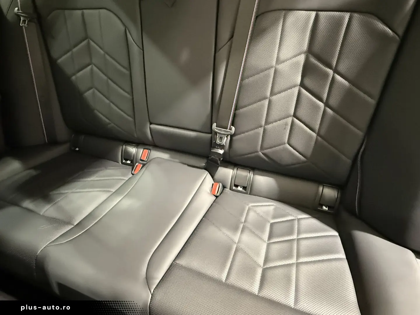 BMW 550e xDrive Limousine M Sportpaket Pro B&W ACC