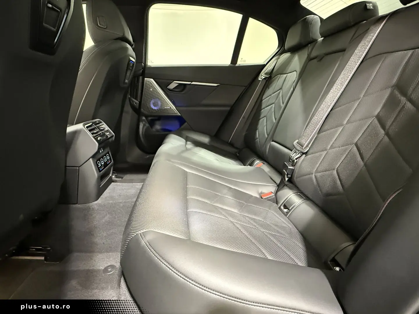 BMW 550e xDrive Limousine M Sportpaket Pro B&W ACC