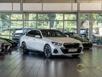 BMW 550 e xDrive M Sport Inno Travel Carbon Comfort