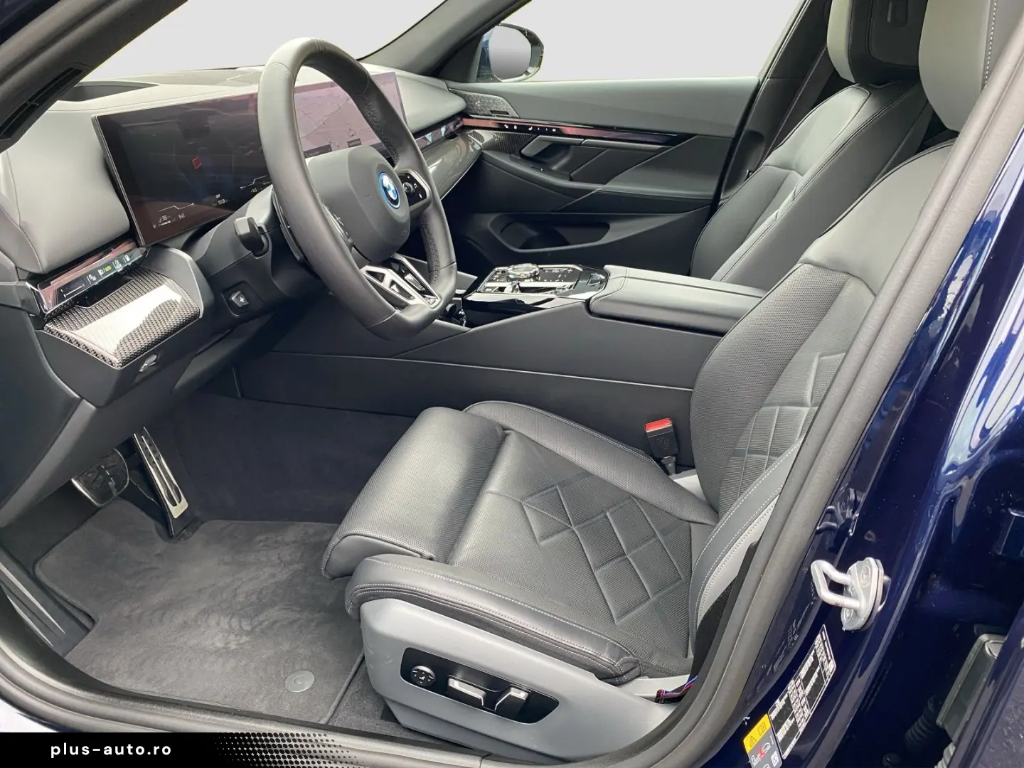 BMW 550e xDrive Limousine    M-Sport PRO Pano B&W Ko