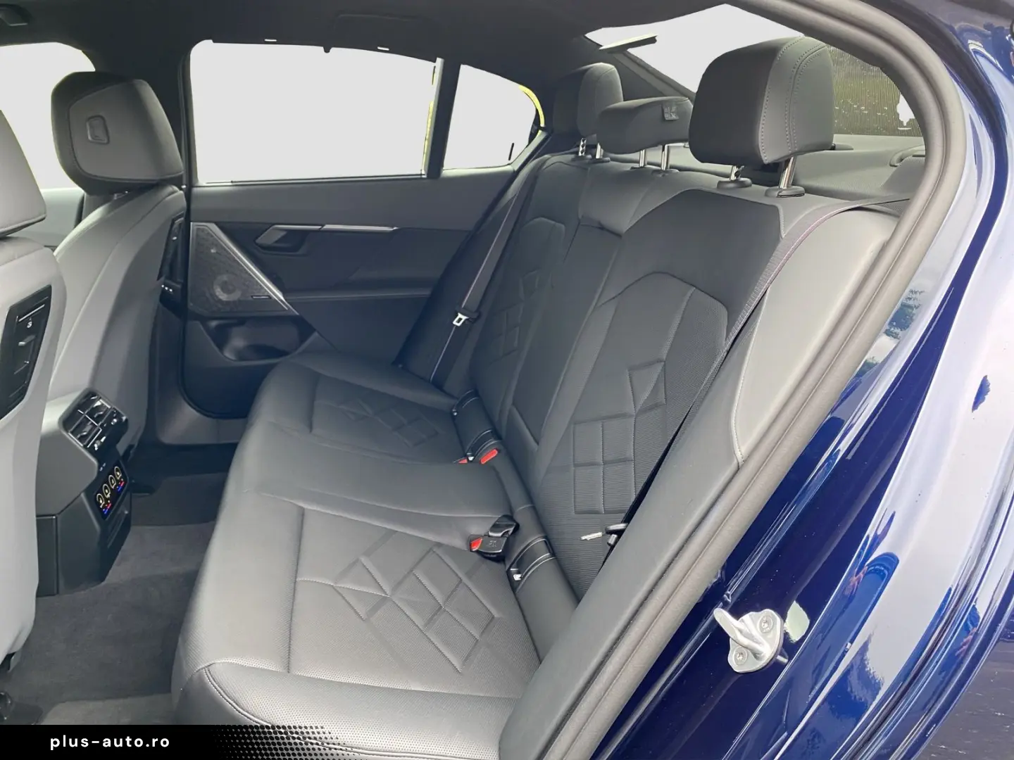 BMW 550e xDrive Limousine    M-Sport PRO Pano B&W Ko