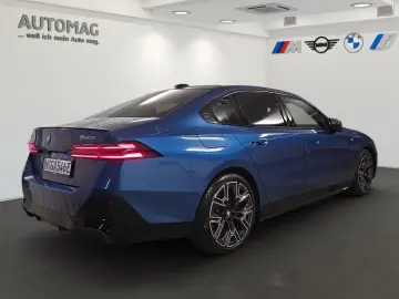 BMW 550e xDrive Sonderlack PanoDach M-SportPro M-Sha