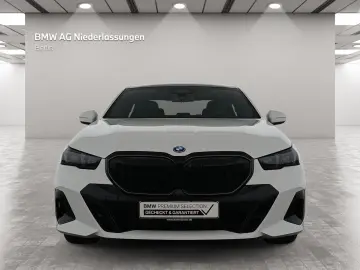 BMW 550e xDrive Lim. M Sport Pro Komf-Sitze B&W Pano