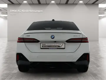 BMW 550e xDrive Lim. M Sport Pro Komf-Sitze B&W Pano