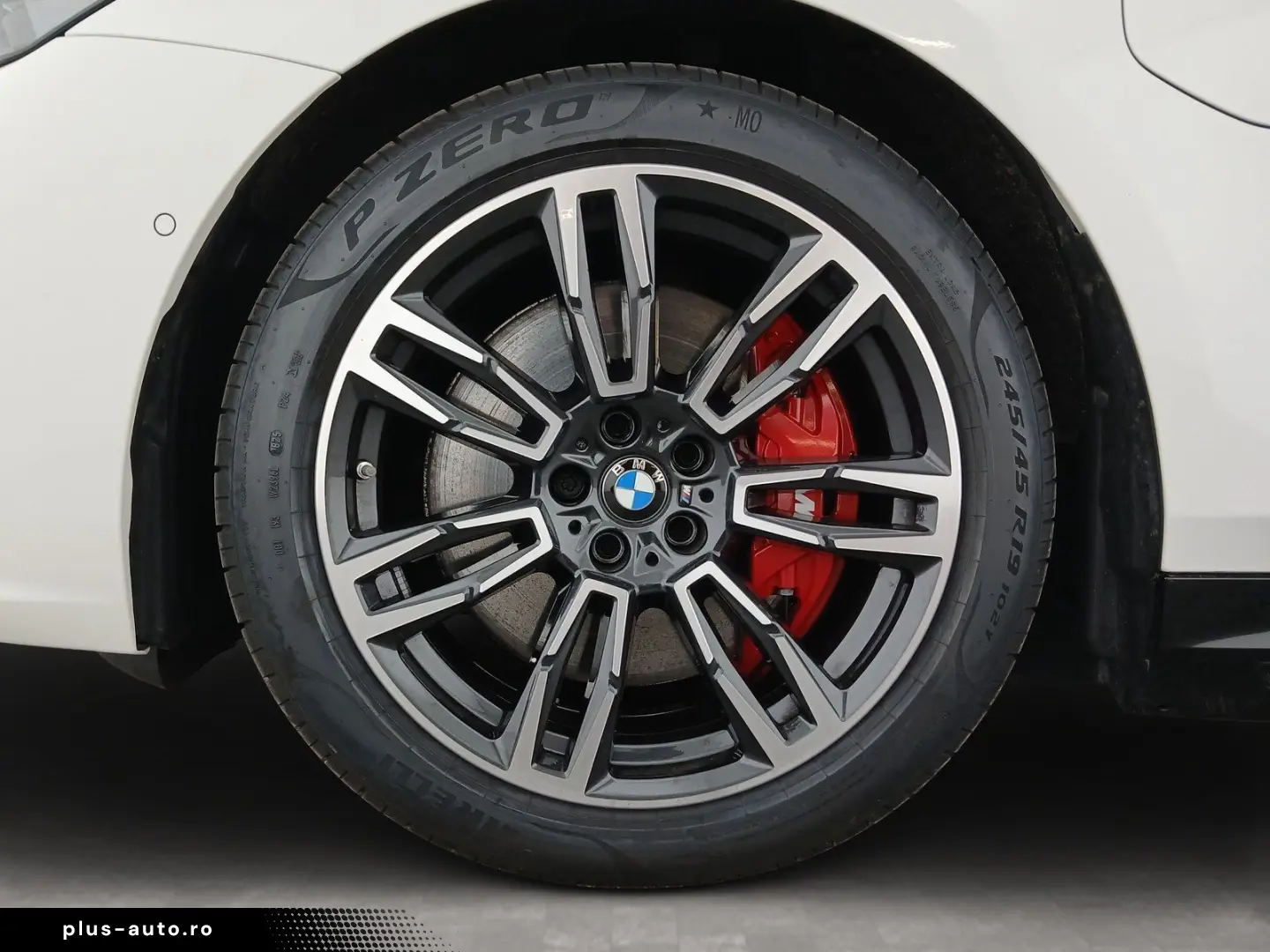 BMW 550e xDrive Lim. M Sport Pro Komf-Sitze B&W Pano