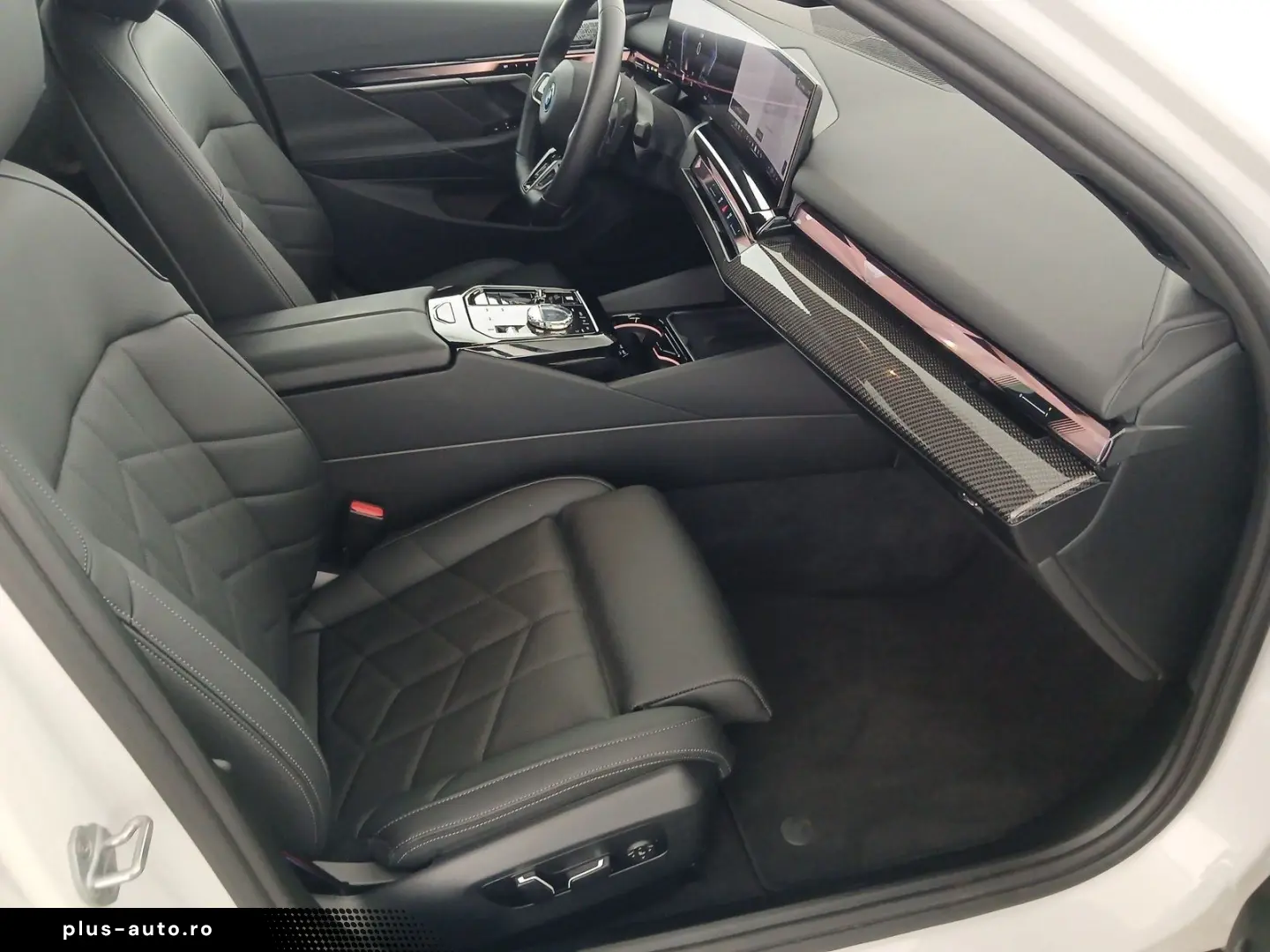 BMW 550e xDrive Lim. M Sport Pro Komf-Sitze B&W Pano