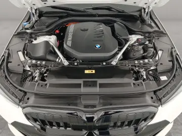 BMW 550e xDrive Lim. M Sport Pro Komf-Sitze B&W Pano